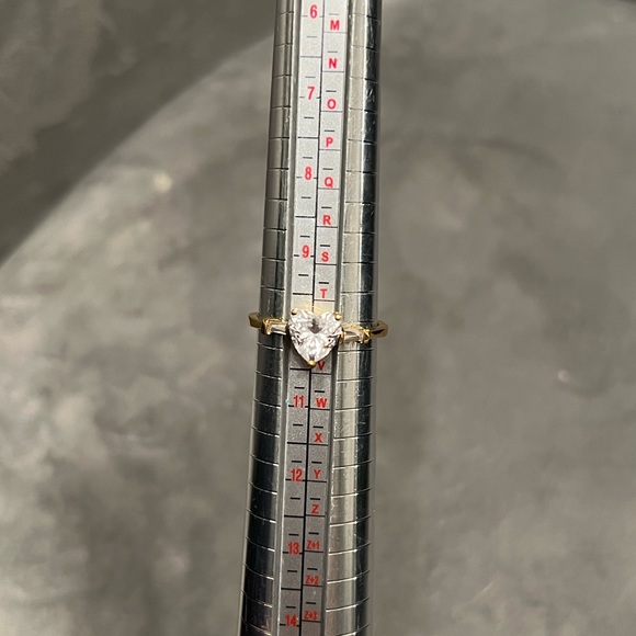 Heart Shaped CZ Gold Tone Ring, Size 10 - Picture 2 of 8